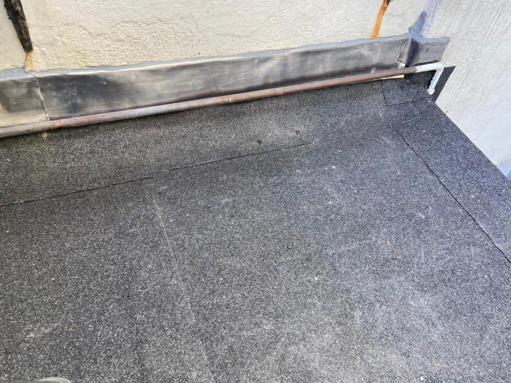 Flat roof replacement |